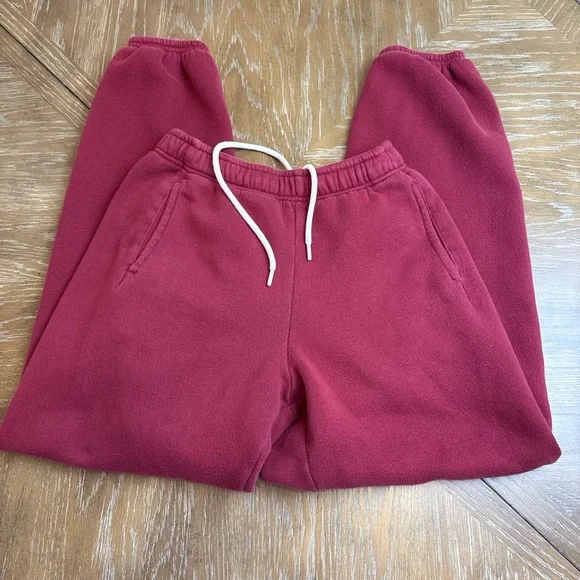 Aerie Offline Burgundy joggers sweatpants - Picture 2 of 6